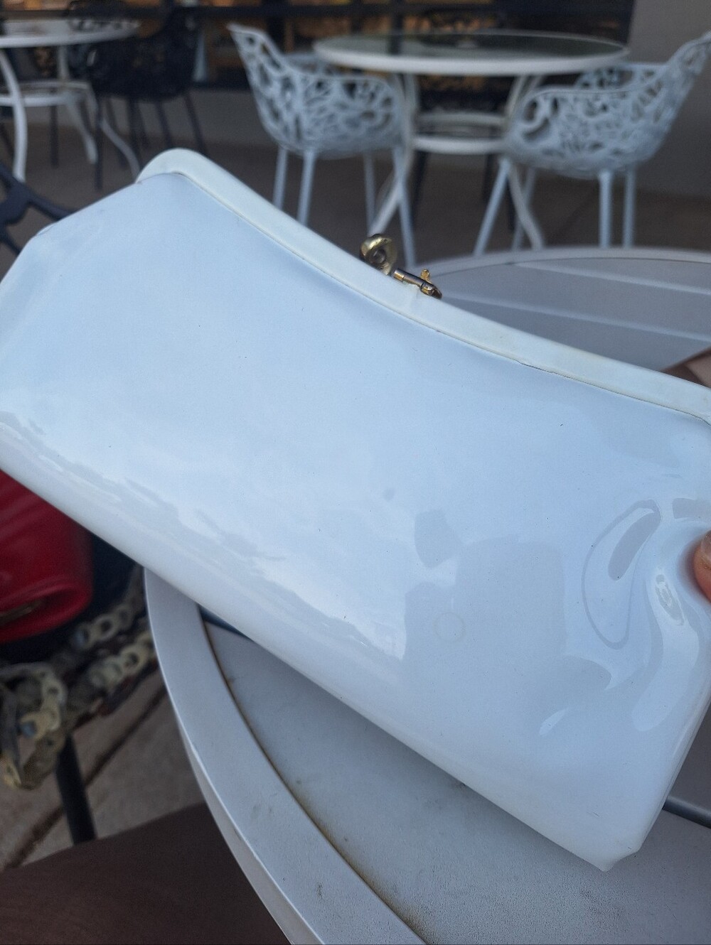White Patent Clutch with Gold Tonee Leaf Accent Vintage - Picture 3 of 8